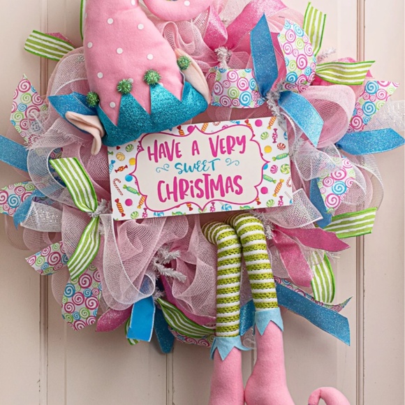 Whimsical Plush Elf Wreath Kit – 3-Piece Pre-Wired Set - Picture 3 of 9